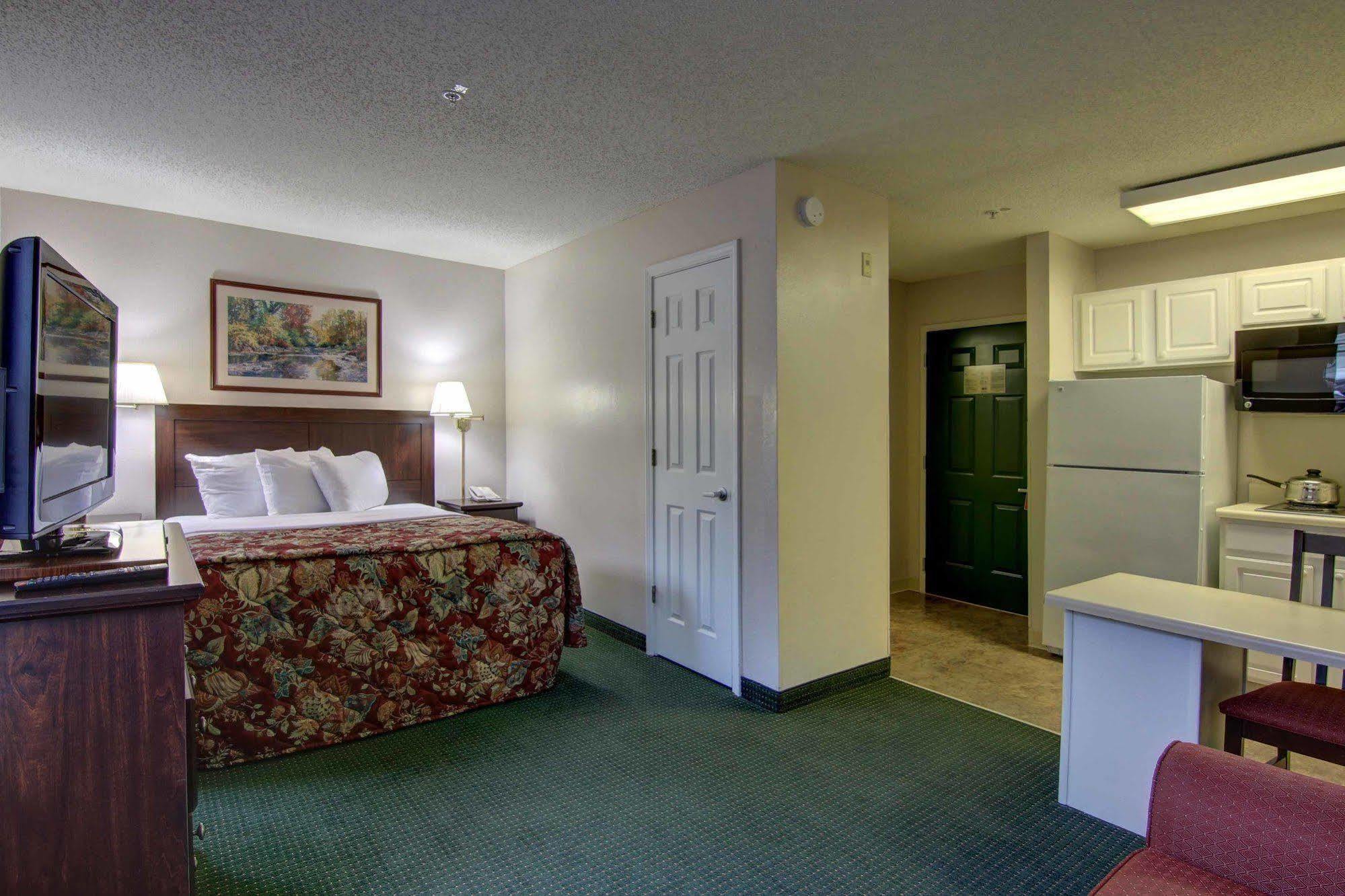 Intown Suites Extended Stay Marietta Ga - Roswell Rd Exterior foto