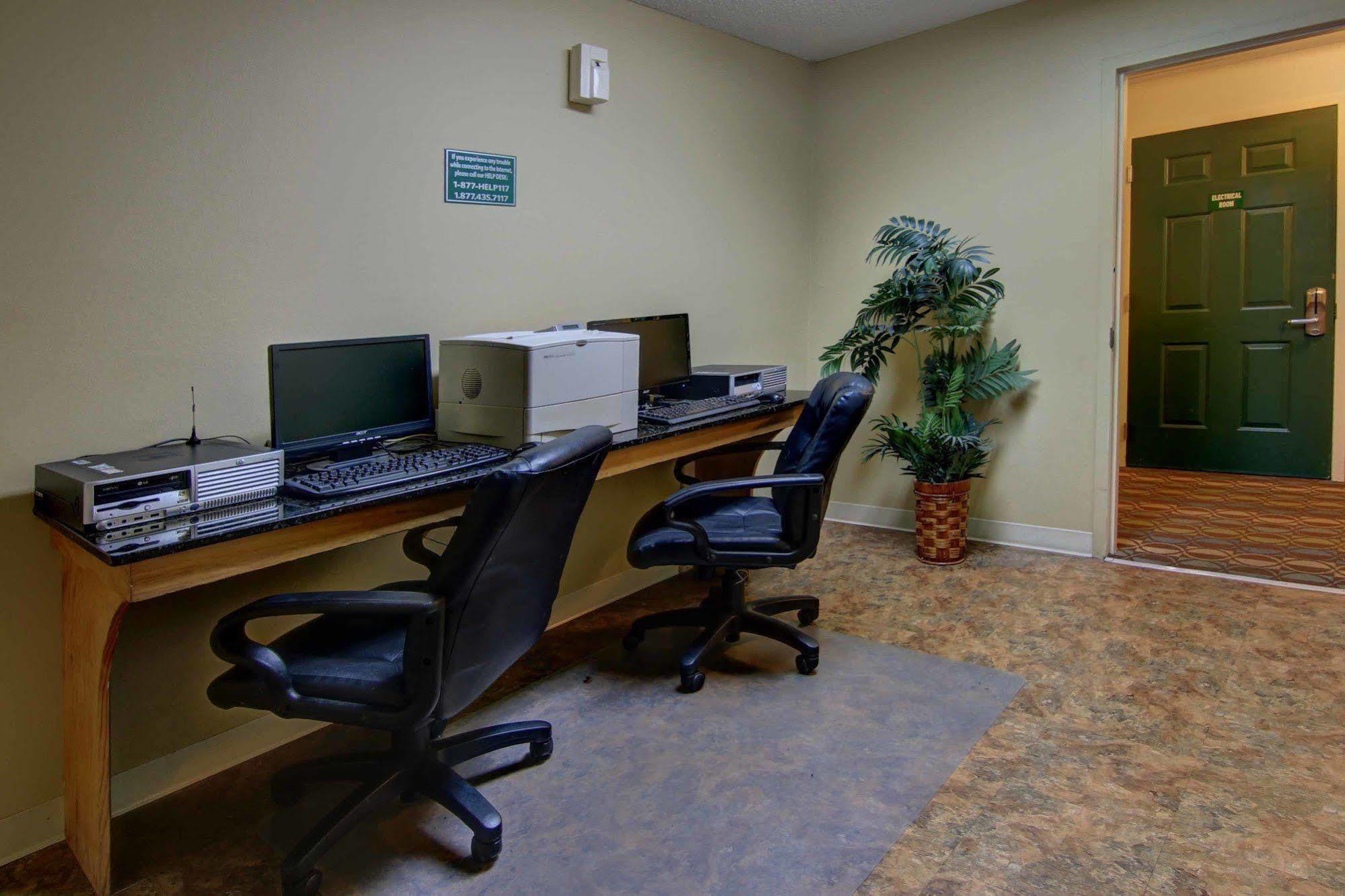 Intown Suites Extended Stay Marietta Ga - Roswell Rd Exterior foto