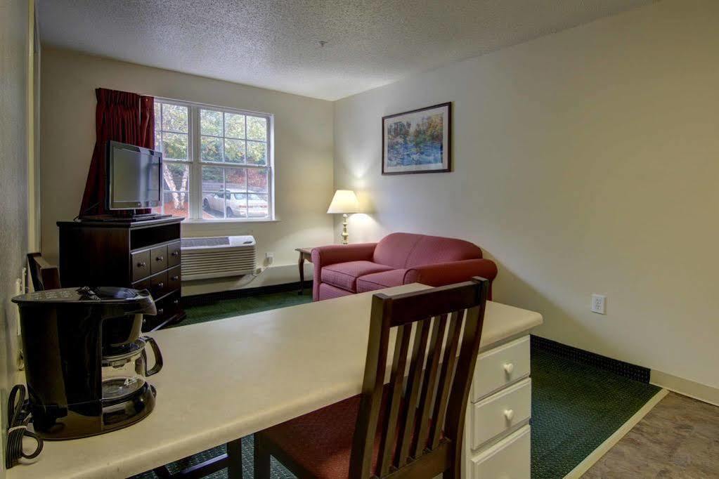 Intown Suites Extended Stay Marietta Ga - Roswell Rd Exterior foto
